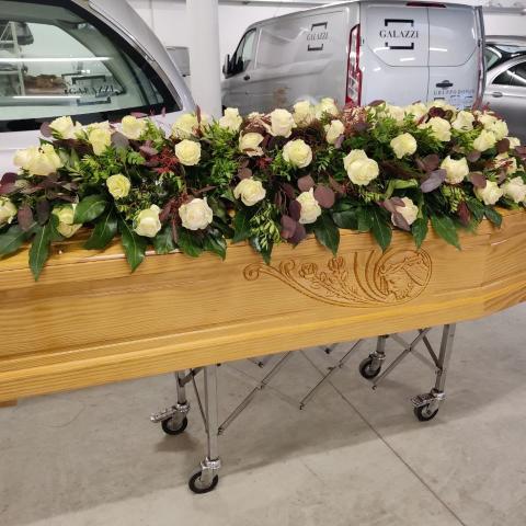 corone di fiori funebri