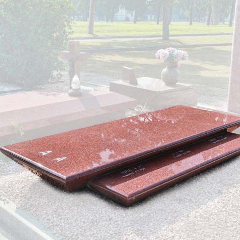 realizzazione monumenti funebri